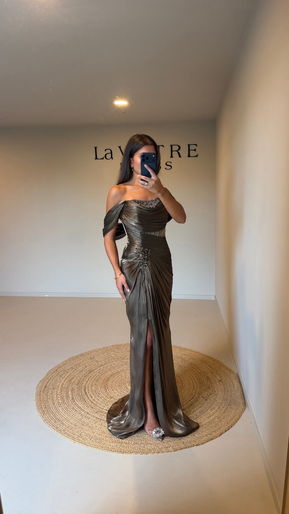 LEVANA DRESS – Metallic-Bronze