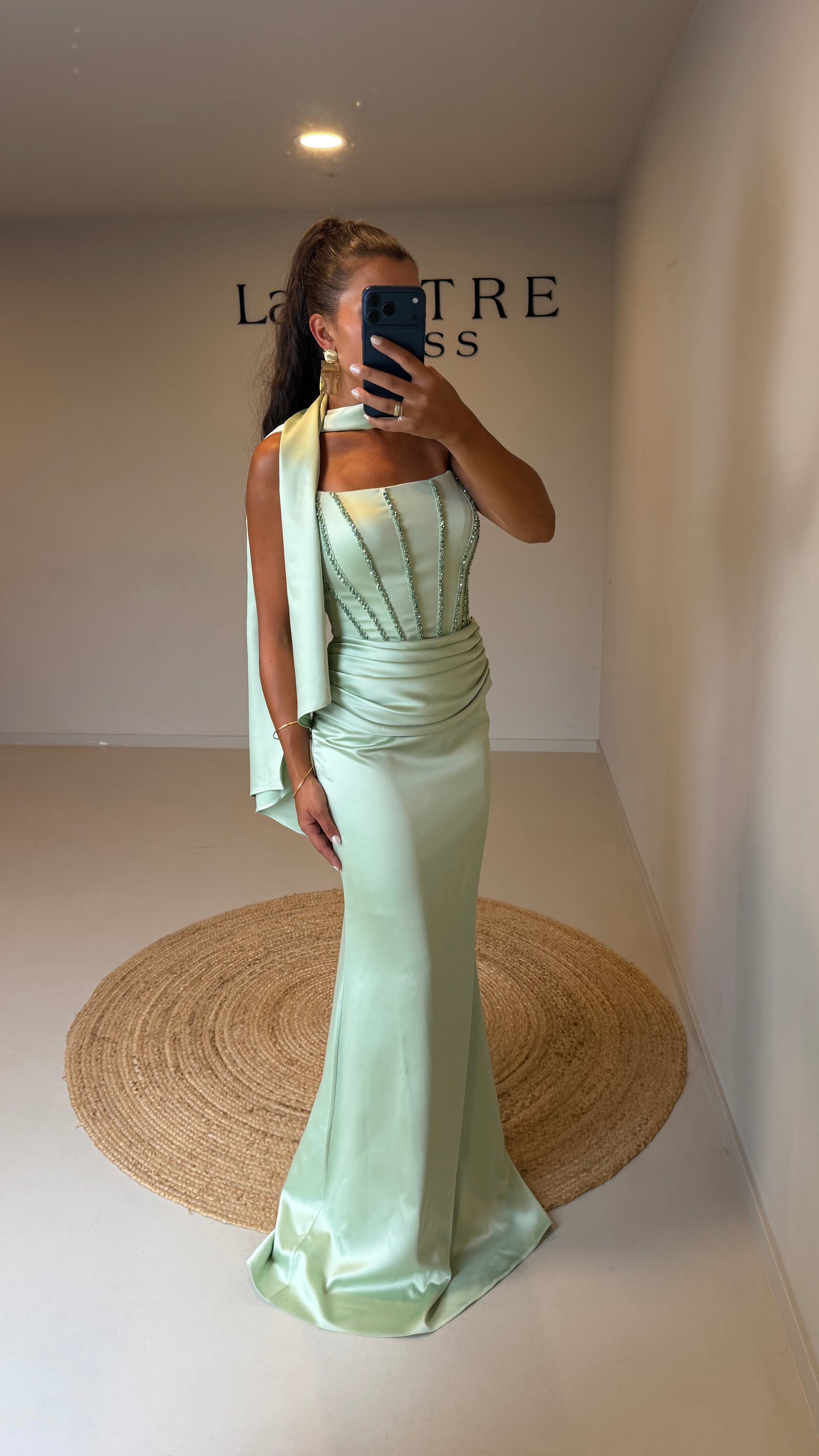 ILAYRA DRESS