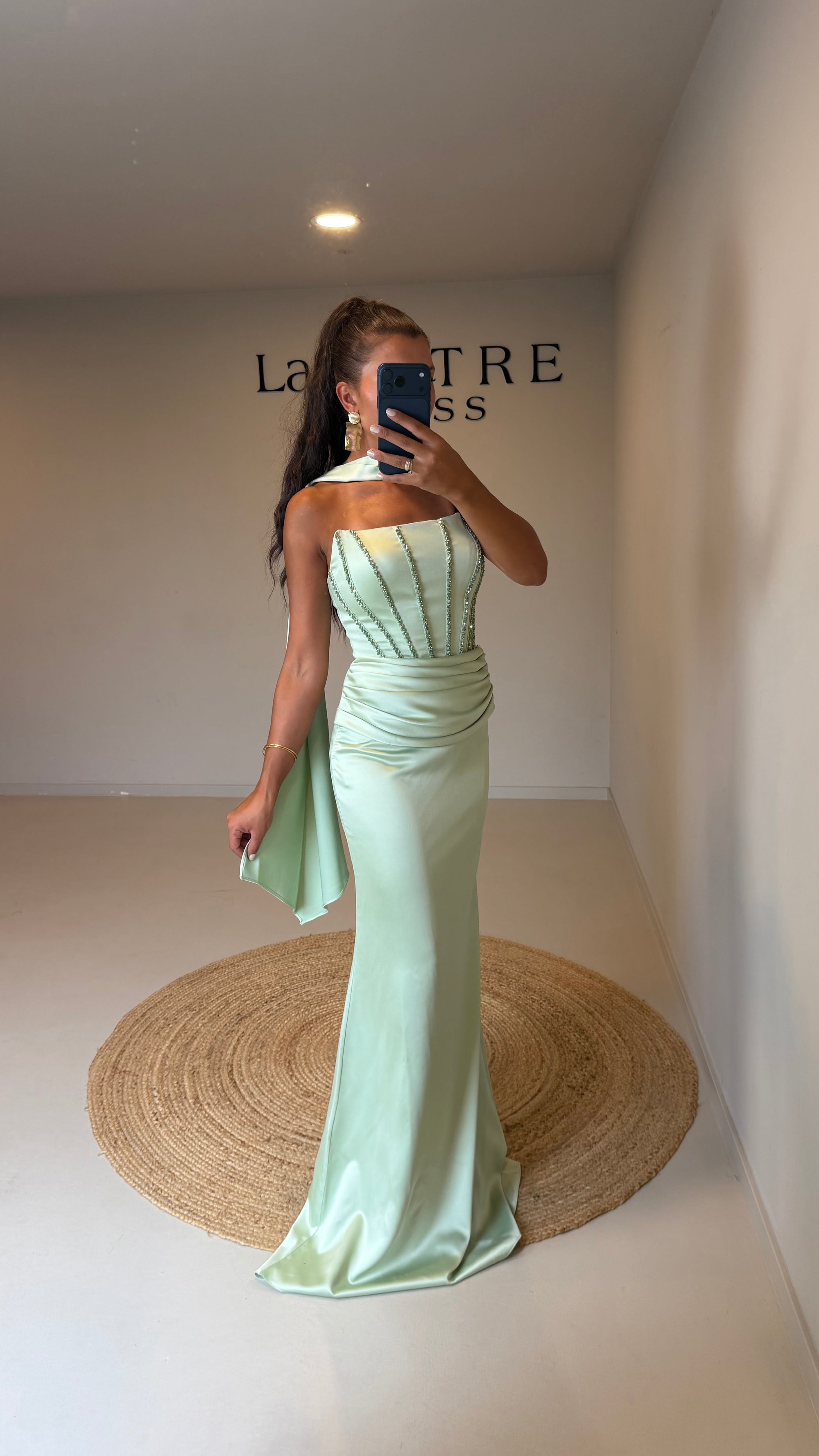 ILAYRA DRESS