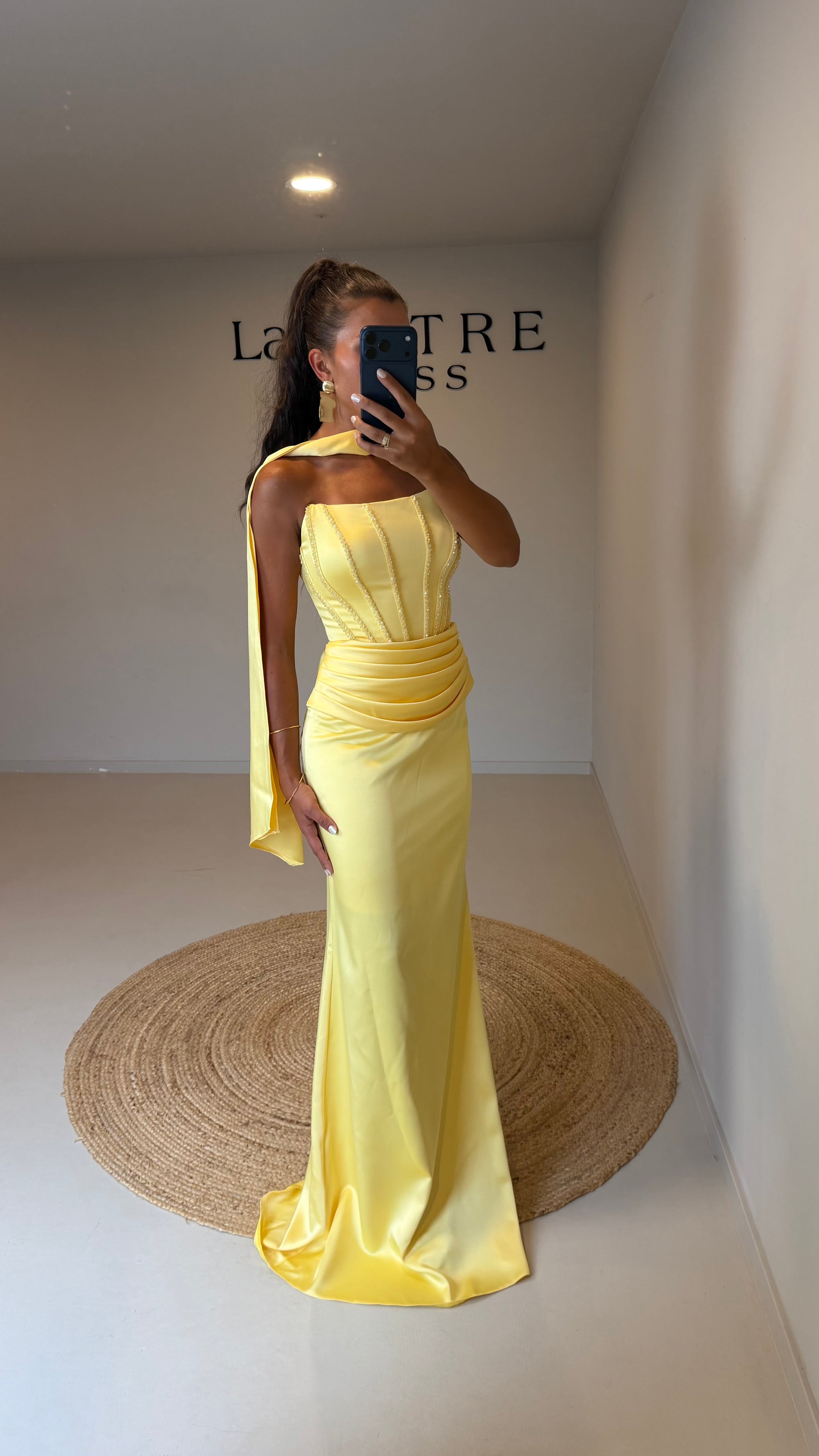 ILAYRA DRESS