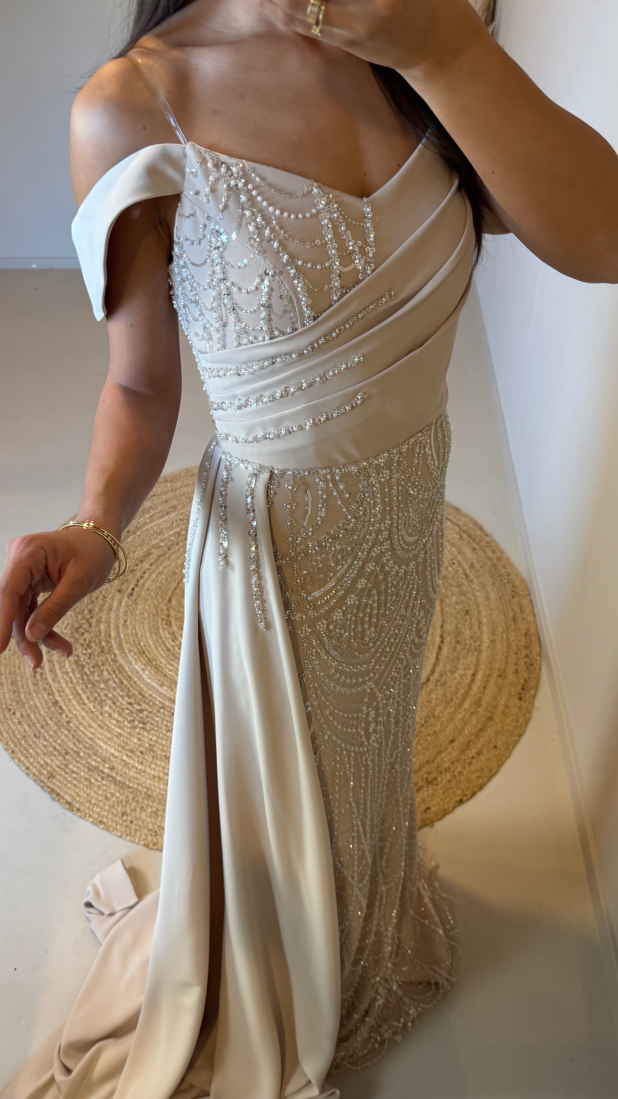 LIORA DRESS