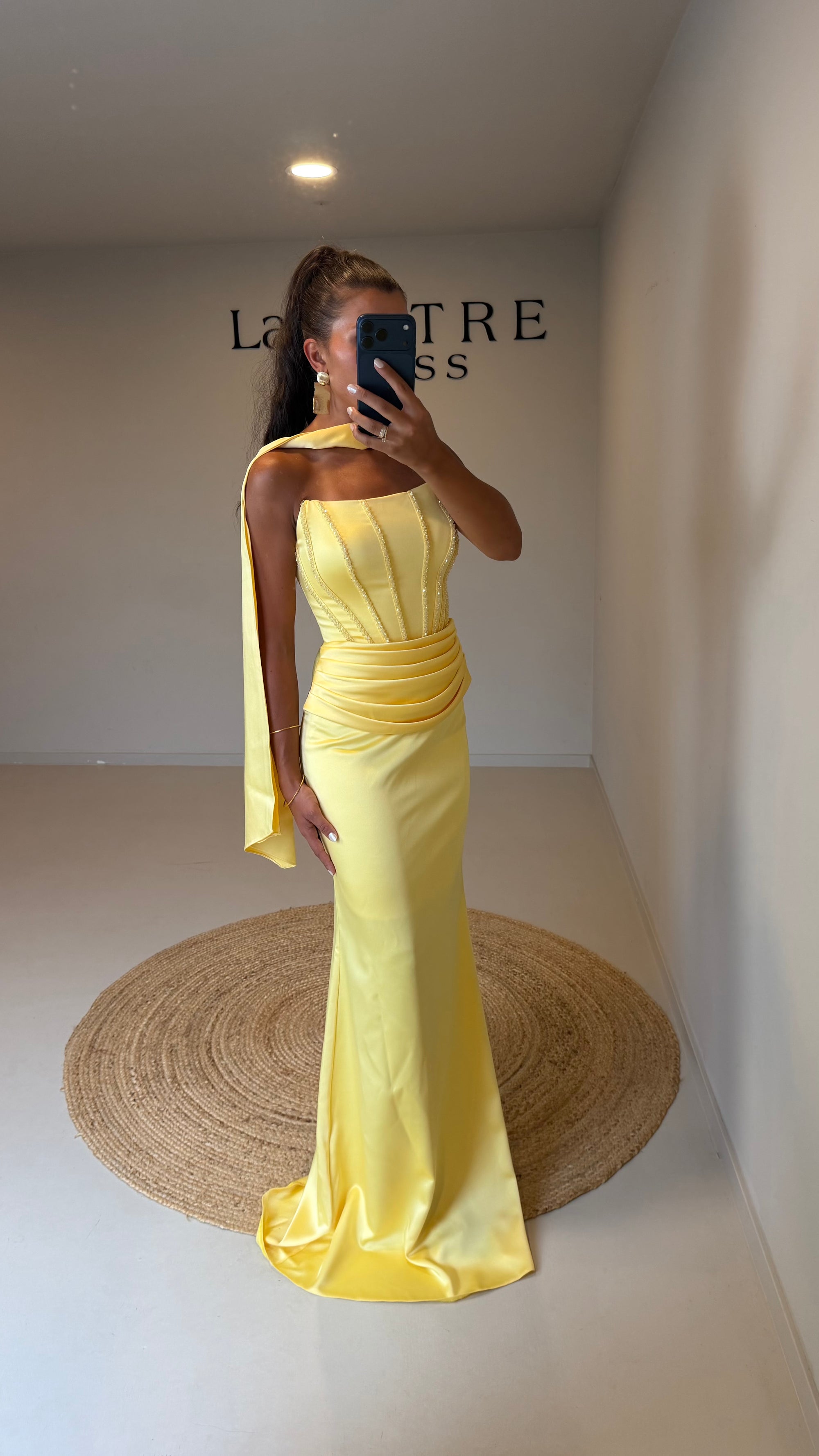 ILAYRA DRESS